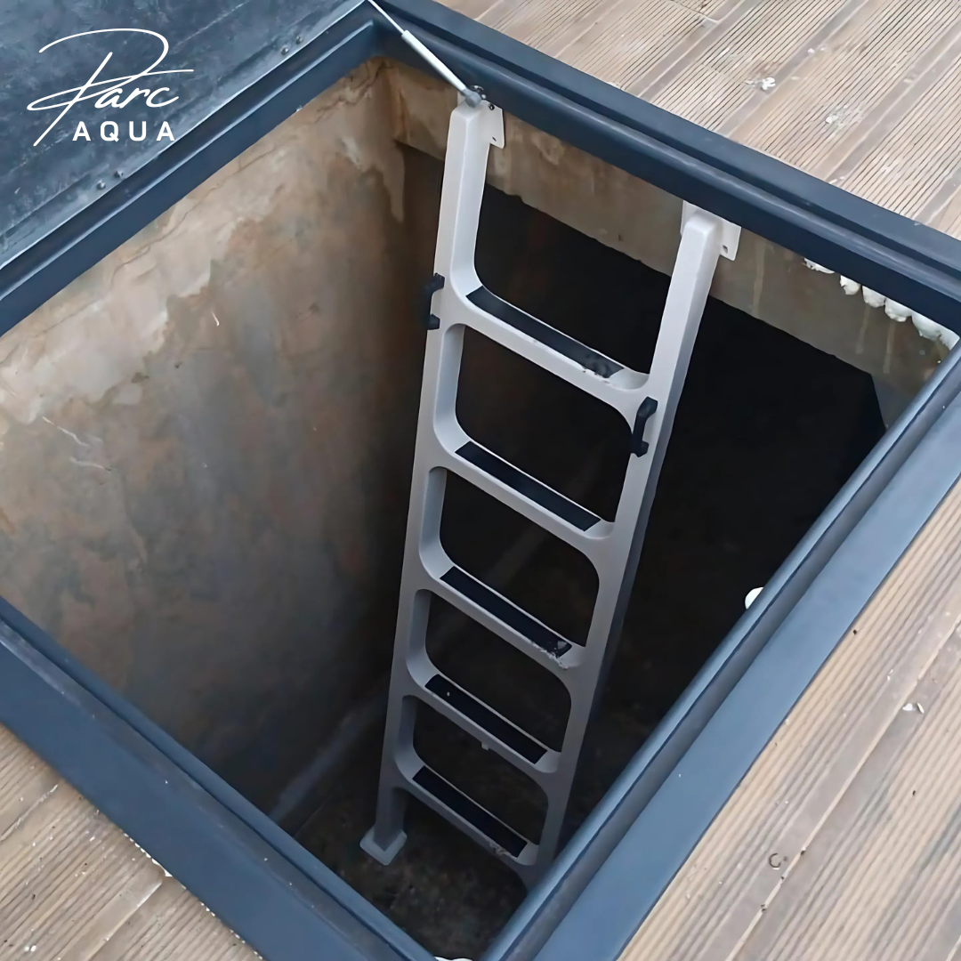 havuz makine dairesi kapağı açılarak içerisine 5 basamaklı ctp merdiven yerleştirilmiş.