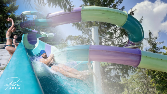 France Aquaviva Aquaparc Embrun RTM green purple blue fiberglass water slides family fun